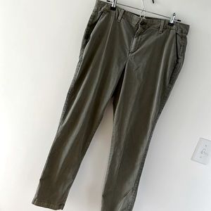 Gap Girlfriend Chino